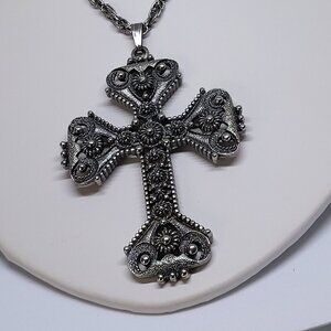 Vintage Sarah Coventry Hand Made Limited Edition 1974 Cross